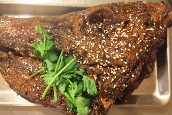 猪头肉是发物吗